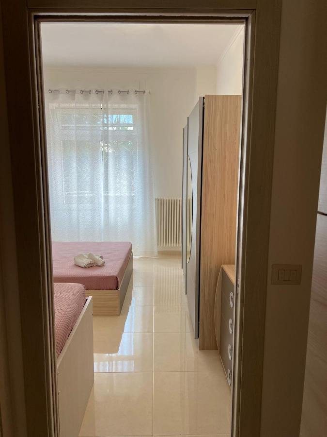 Casa Vacanza Acqua Marina Manfredonia Eksteriør billede